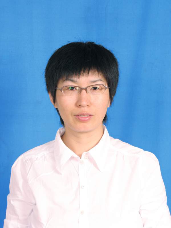 张迎春.jpg